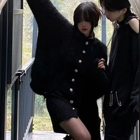 trình tịch yến uyên