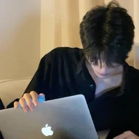 Bạch Thiên Hoàng - William, trợ lí nu9