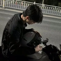 Ưng Lực