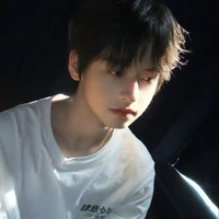 Dương Hàm Bác