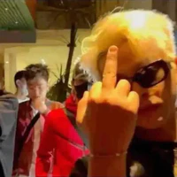 tác giả nghiện H+