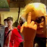 tác giả nghiện H+
