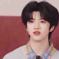 Trương Hàm Thụy 