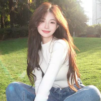 Ngô Phương Thúy _ cô