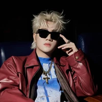 Hòang Đức Duy ( captain)