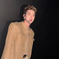 Nguyễn Trường Sinh ( thầy giáo)