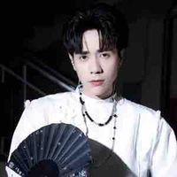Lê Quang Hùng ( Quang Hùng Master D )