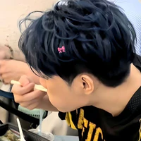 T/g tẻn tẻn đây♡♡