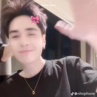 QUANG HÙNG