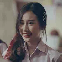 Irin Jaratpun - Claire