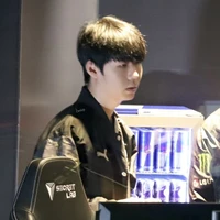 Son Siwoo – Lehends