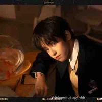 Yanghanbo(boy lạnh lùng)