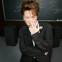Phong Hào-Nicky