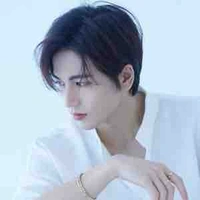 Vương Từ Công Huy