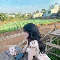 Mina ( bạn y/n )