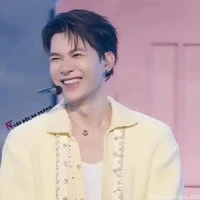 Bùi Anh tú