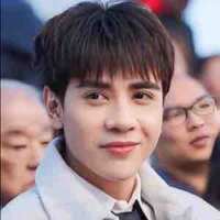 Quang hùng