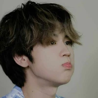 Team lục ngũ vương phi nương tử của win