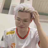 Nhật Hào