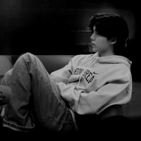 Min Yoongi ( gã )