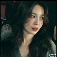 Love Pattranite Limpatiyakorn / nàng /