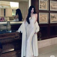 Mẹ anh