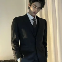 Huỳnh Kiến Minh (ba cô)