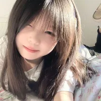 nu9 lúc nhỏ