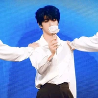 Trương Hàm Thụy