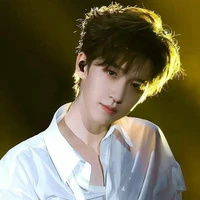 Hạ Tuấn Lâm_cậu