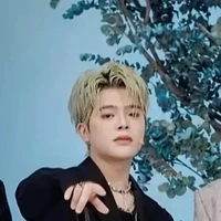 Nguyễn Quang Anh// bột//