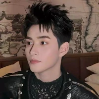 Hùng Huỳnh