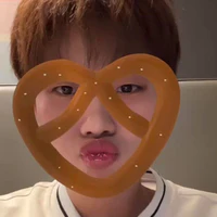 Cạp nát 2cai má của Bống 🐟