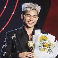 Jun Phạm