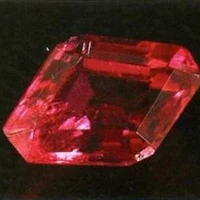 Viên đá bí ẩn 