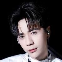 Lê Quang Hùng-em
