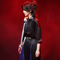 Vương Hiểu Giai (Cô)