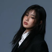 Kang Hyewon