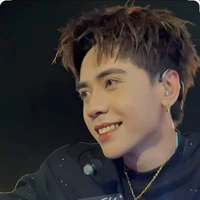 Quang Hùng