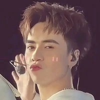 Bom khỉ đầu bò >.<