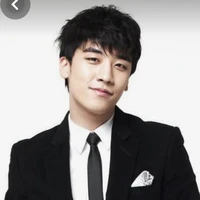 Lee Seung Hyun (Seungri)