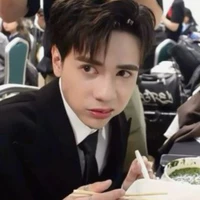 Hùng - còn nhỏ