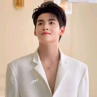 Huỳnh Hoàng Hùng (GEMINI HÙNG HUỲNH)