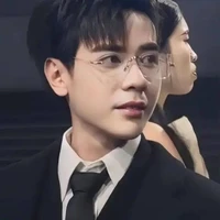 Lê Quang Hùng (QUANG HÙNG MASTERD)