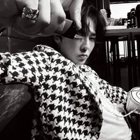 Kwon Jiyong (G-Dragon)