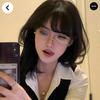Cô Quỳnh Hương