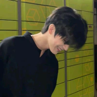 Tần Vĩ Trạch