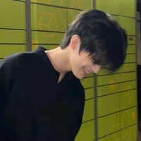 Tần Vĩ Trạch