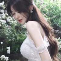 Triệu Song Hy/cô