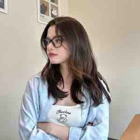 Becky Rebecca Patricia Armstrong (Nàng)